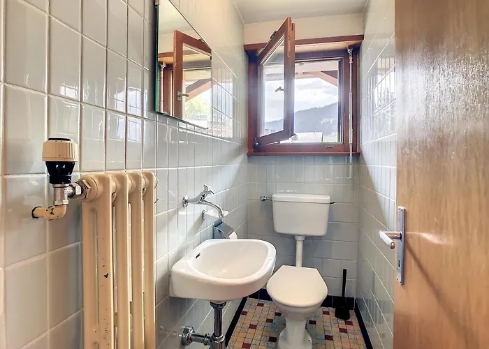 Vouamons A4 * Верб'є